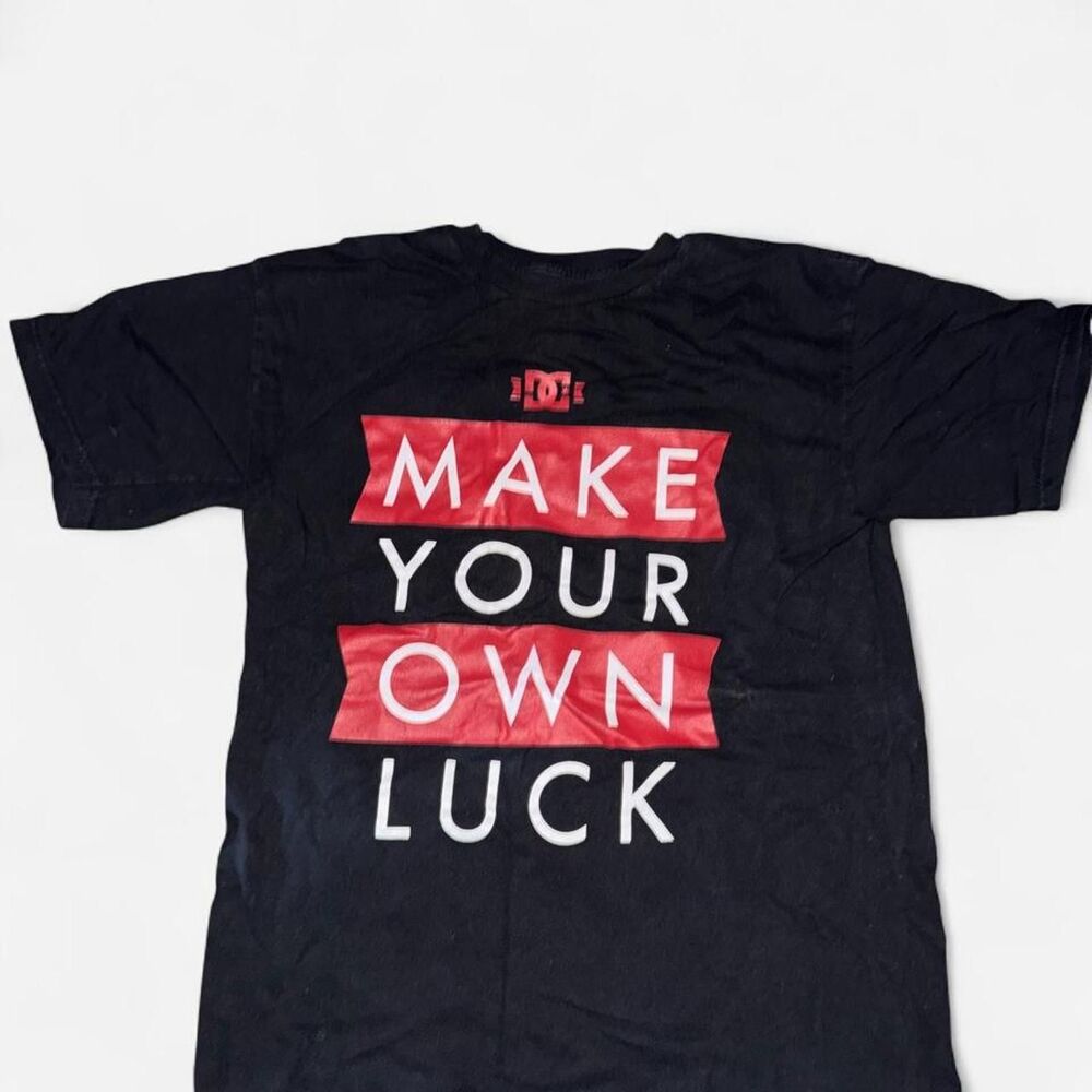 DC Shoes Men's Black T-shirt